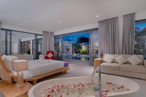 kutus kutus canggu villa