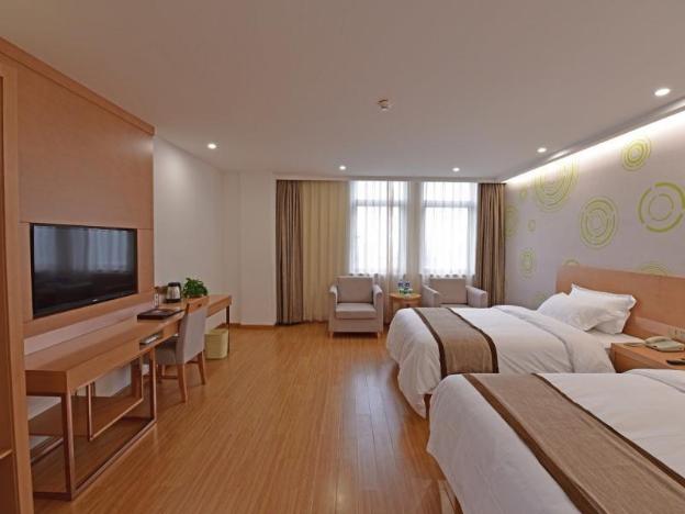 greentree inn tongxiang chongfuzhen world fur cent