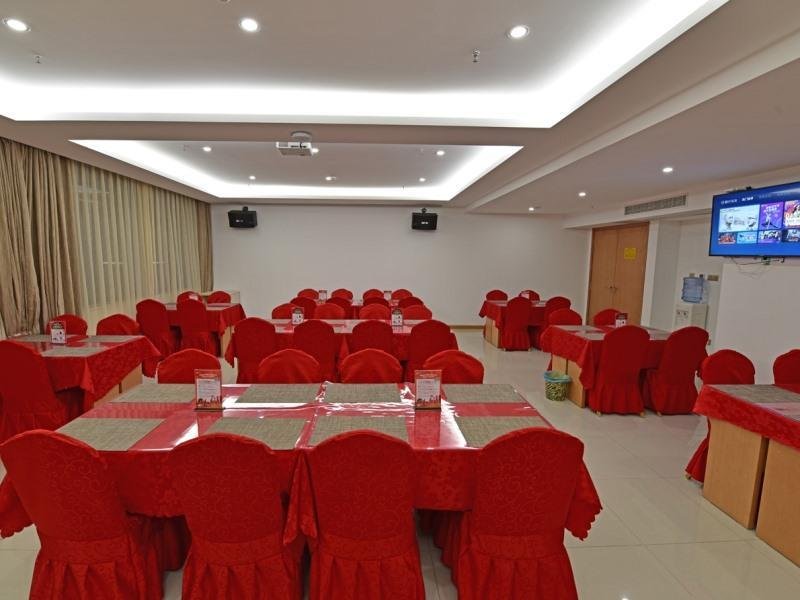 greentree inn tongxiang chongfuzhen world fur cent