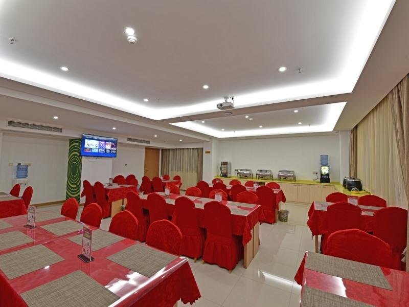 greentree inn tongxiang chongfuzhen world fur cent