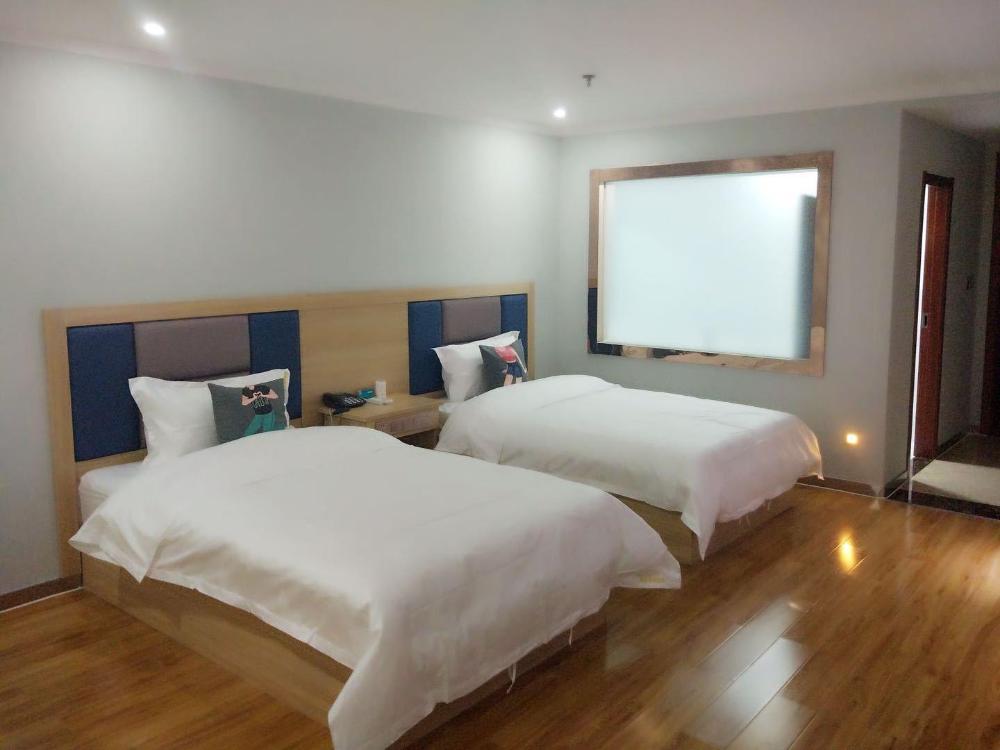 hotel paiyining jiefang road new timesplazabrach