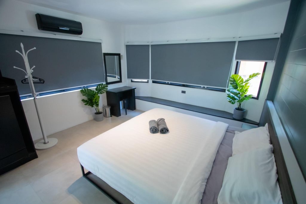 Coco Pino Bankrut Beach Resort,,3 star