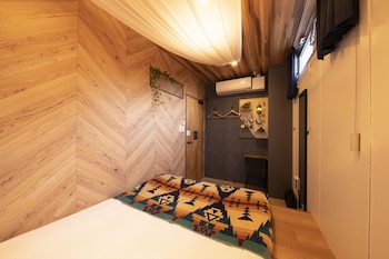 glamping tokyo asakusa hostel