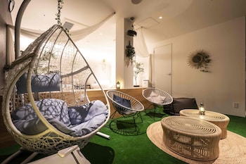 glamping tokyo asakusa hostel
