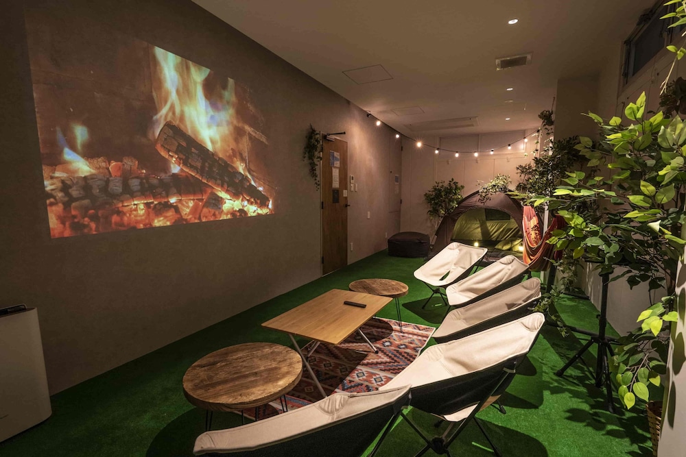 glamping tokyo asakusa hostel