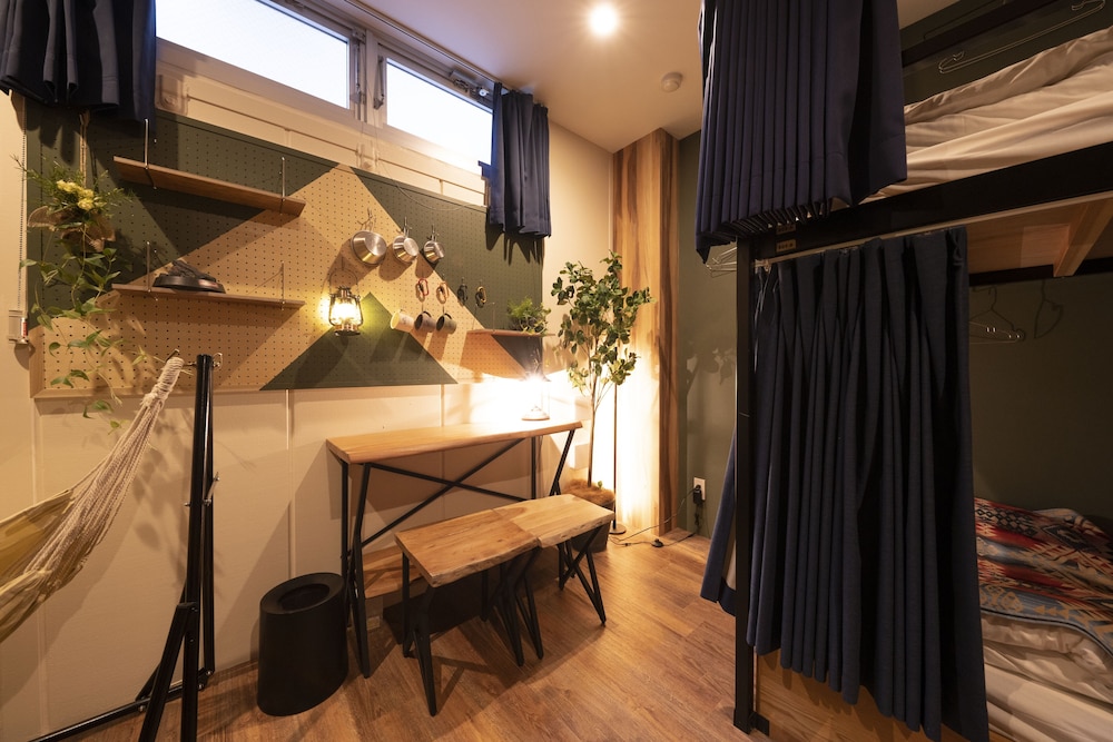 glamping tokyo asakusa hostel