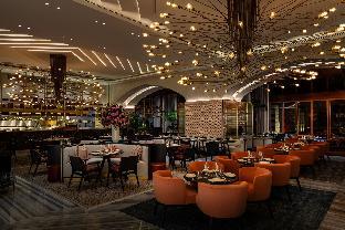 the st regis dubai the palm