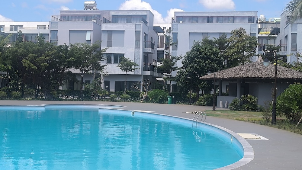 flora hotel phu quoc