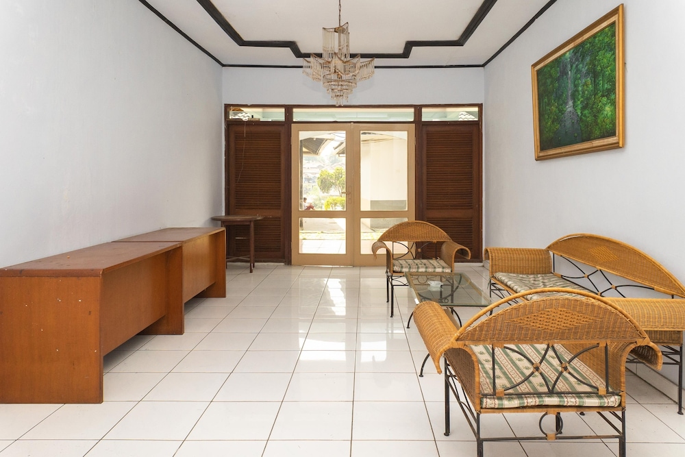 reddoorz hotel damanaka pangalengan