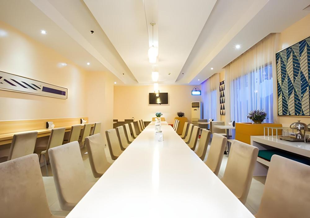 city comfort inn hezhou guposhan avenue