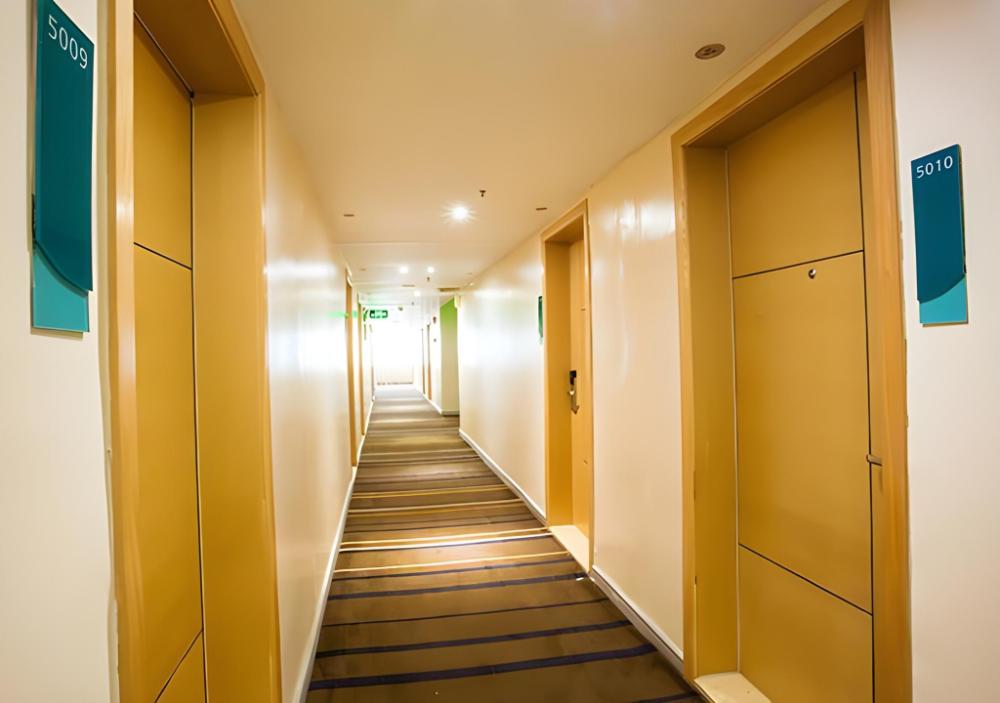 city comfort inn hezhou guposhan avenue