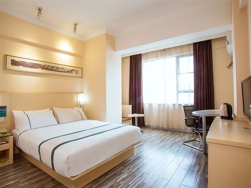 city comfort inn hezhou guposhan avenue