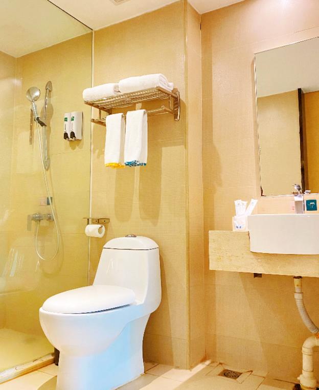 city comfort inn haikou east high speed railway station