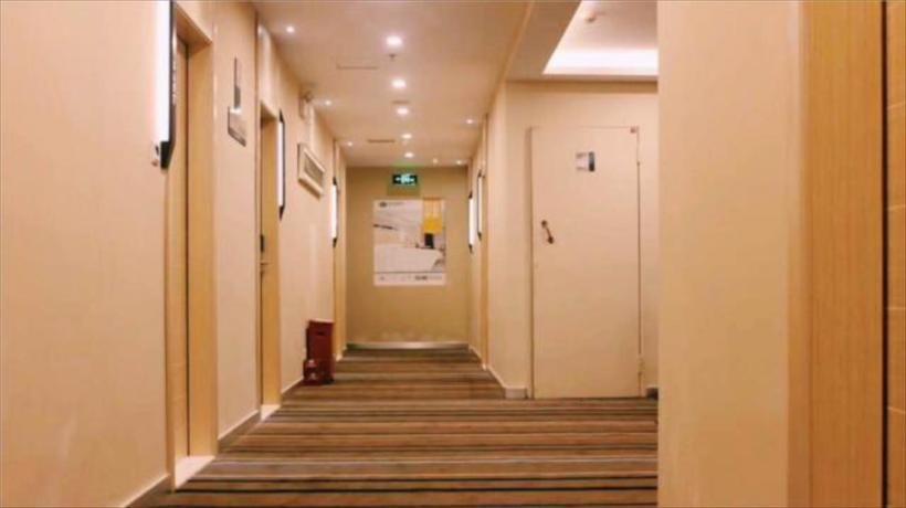 city comfort inn haikou east high speed railway station