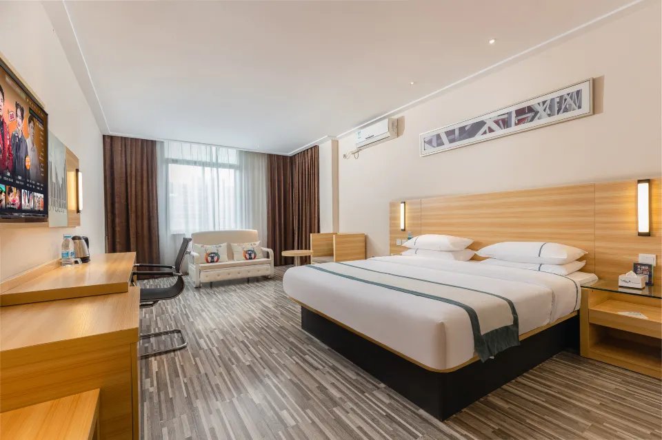 city comfort inn haikou east high speed railway station