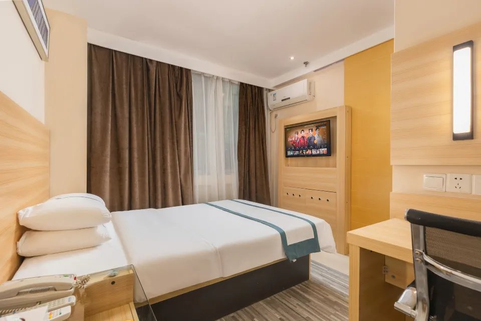 city comfort inn haikou east high speed railway station