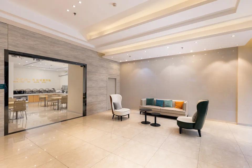 city comfort inn haikou east high speed railway station