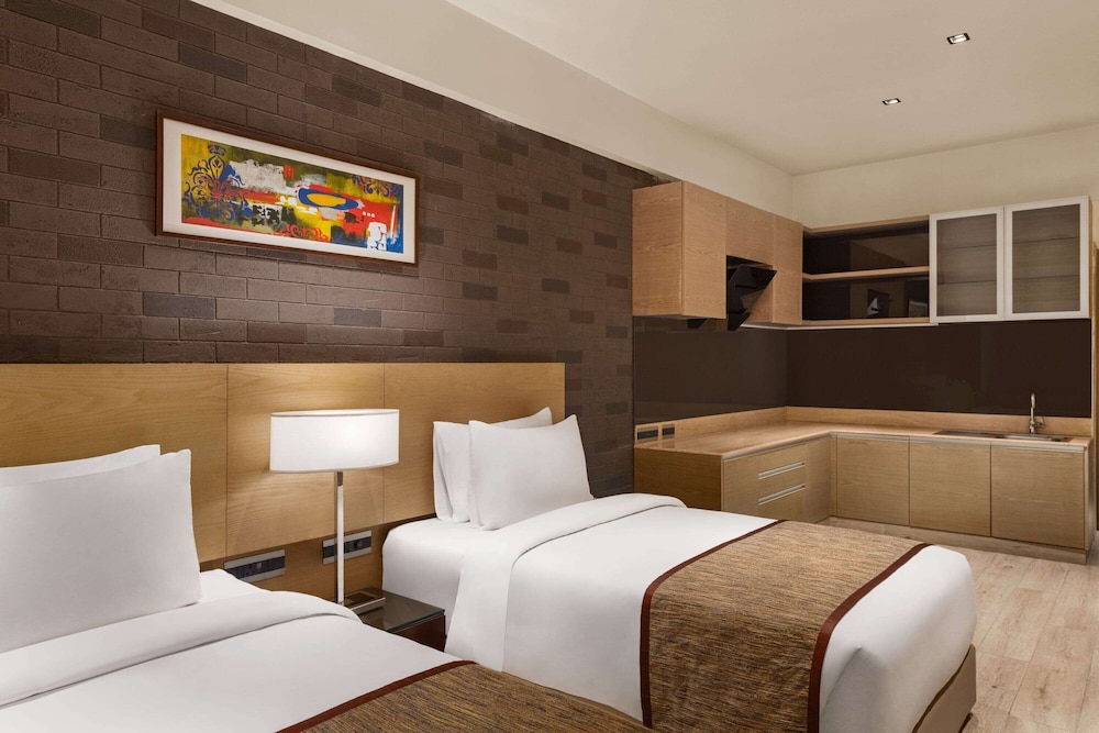wyndham ahmedabad shela