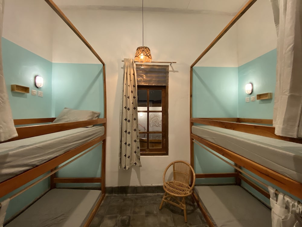 wonderloft hostel jogja