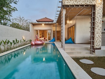 the tempekan nyang nyang