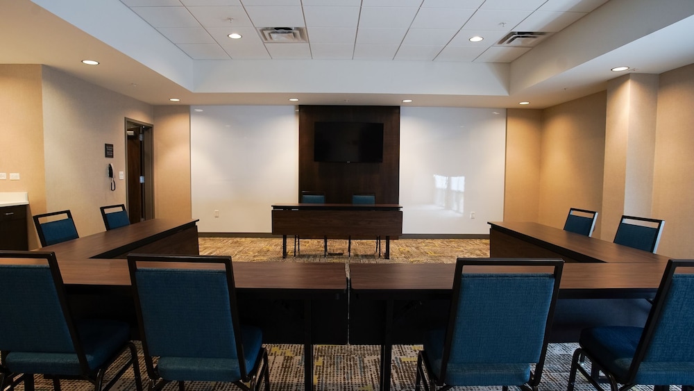hampton inn and suites st clairsville