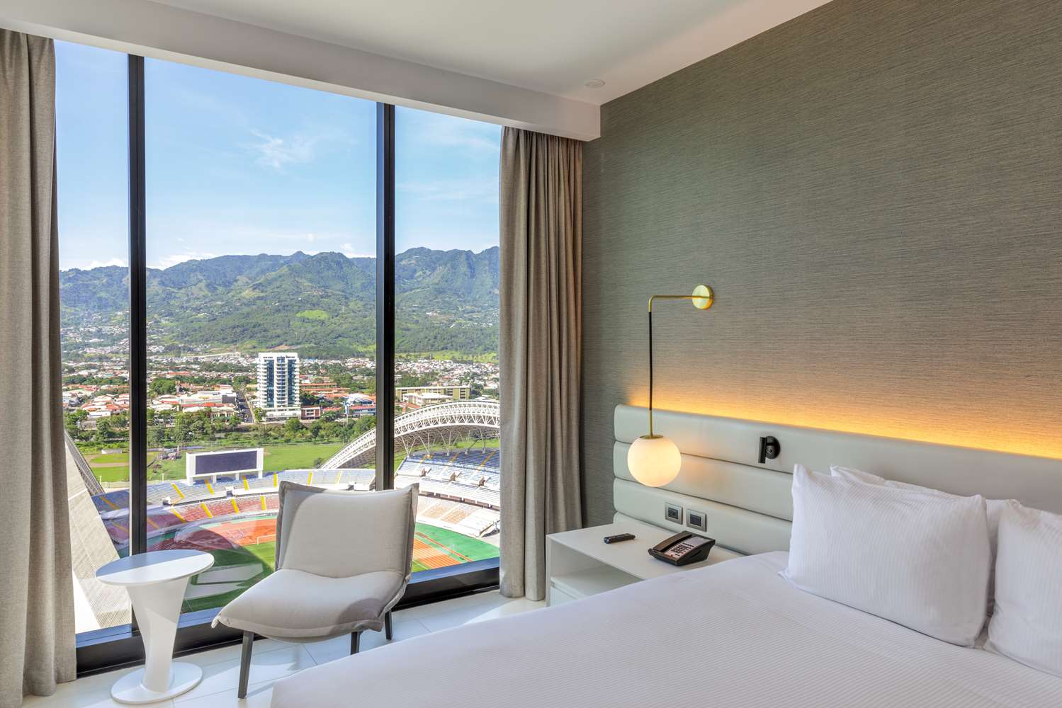 hilton san jose la sabana