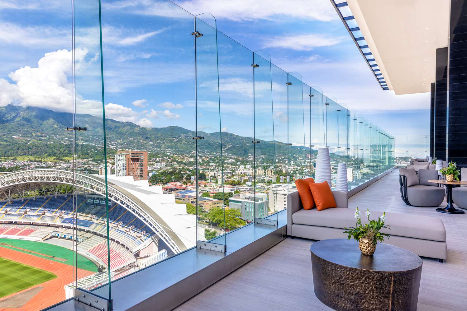 hilton san jose la sabana