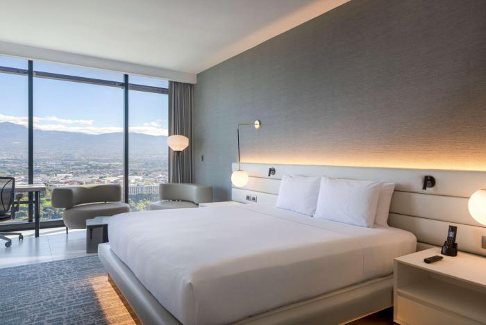 hilton san jose la sabana