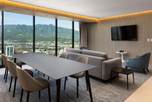 hilton san jose la sabana
