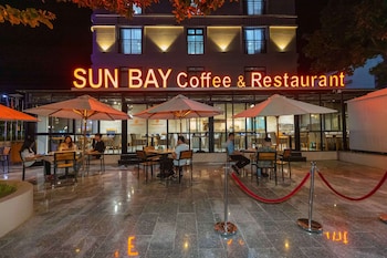 marina bay con dao hotel