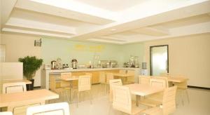 city comfort inn zhongshan xiaolan xinduhui gymnasium
