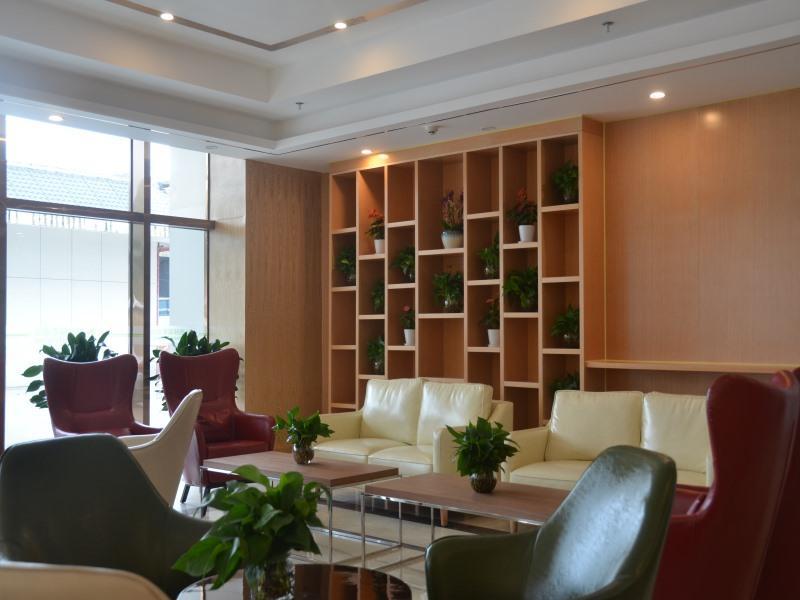 greentree inn guiyang wudang district high speed r