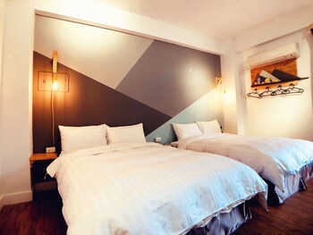 snail pets homestay