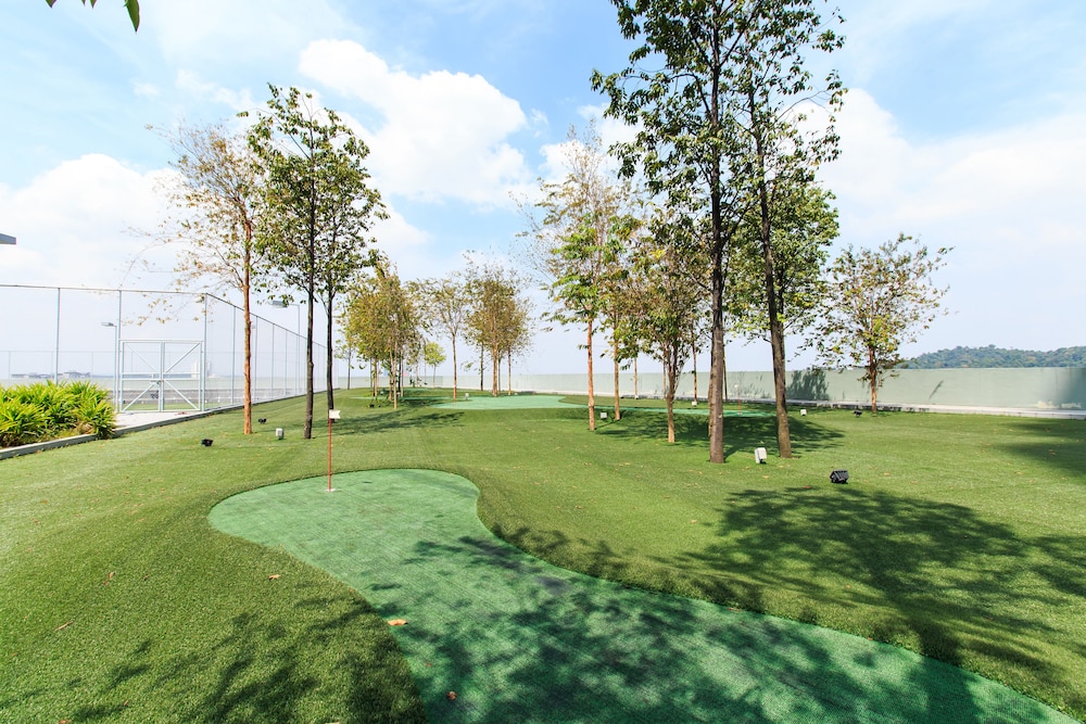 encorp strand residences at kota damansara