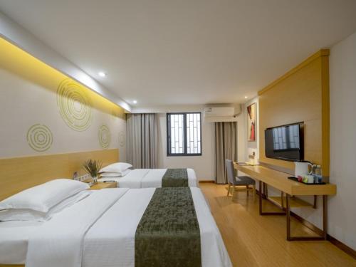 greentree inn wuxi yixing xushe town government ex