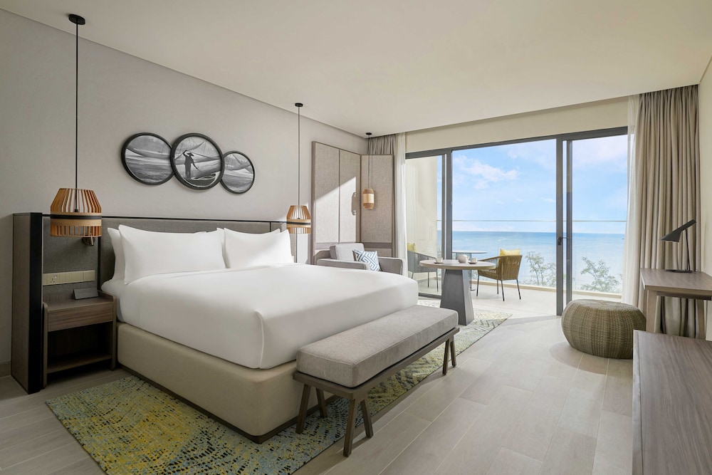 crowne plaza phu quoc starbay an ihg hotel