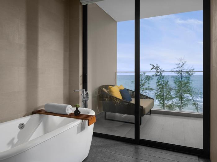 crowne plaza phu quoc starbay an ihg hotel