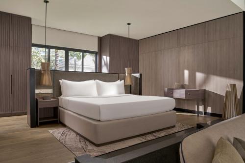 crowne plaza phu quoc starbay an ihg hotel