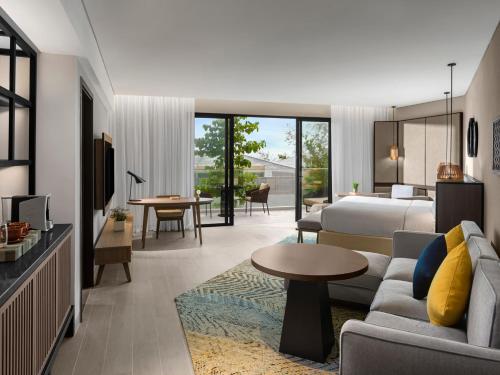 crowne plaza phu quoc starbay an ihg hotel