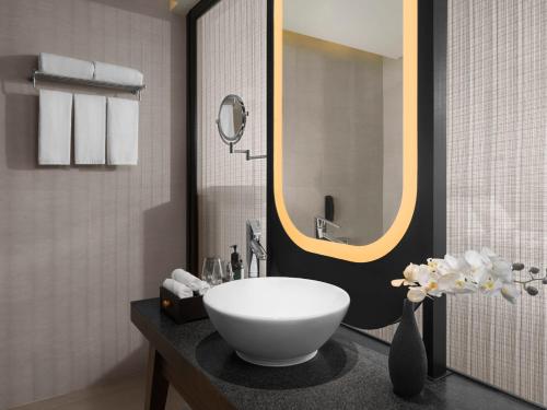 crowne plaza phu quoc starbay an ihg hotel