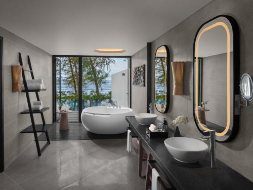 crowne plaza phu quoc starbay an ihg hotel