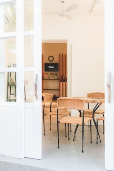 a shin tainan hostel