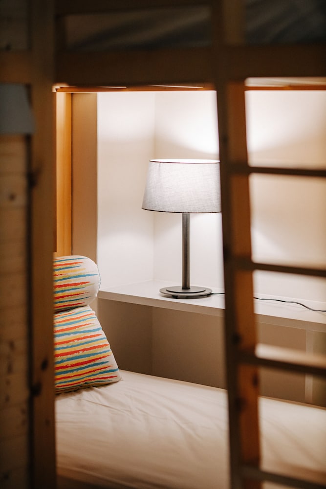 a shin tainan hostel