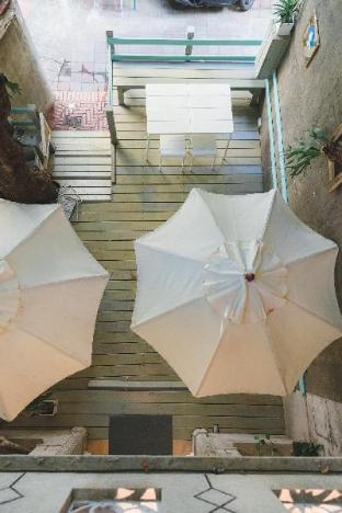 a shin tainan hostel