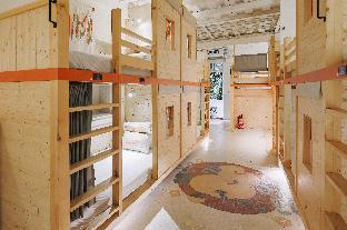 a shin tainan hostel