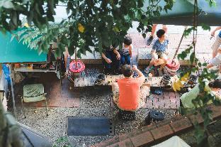 a shin tainan hostel