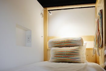 a shin tainan hostel