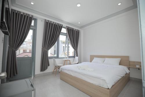 m hotel