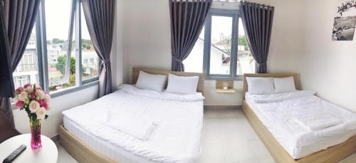 m hotel