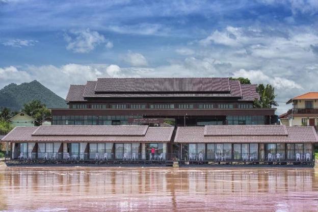 riverside chiangkhan resort sha certified
